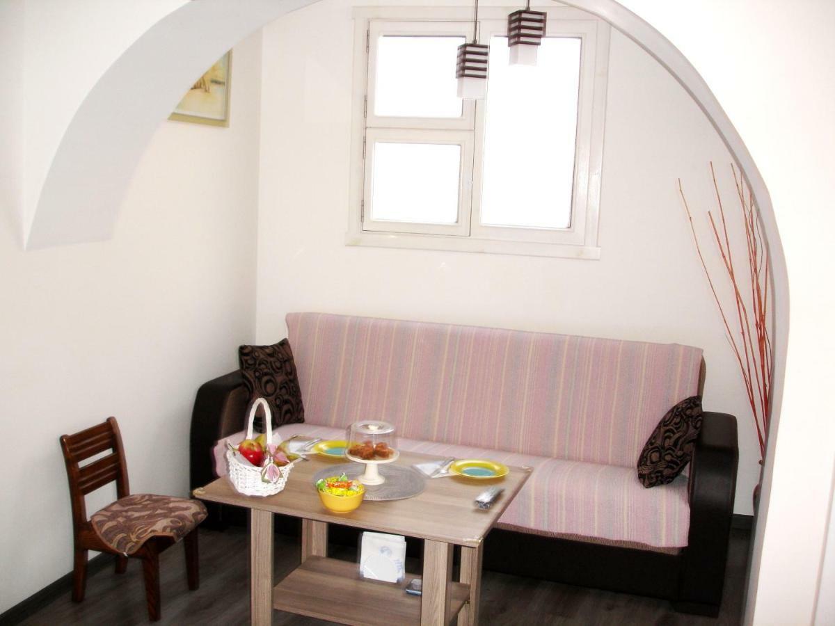 Apartment In Old Town Баку Екстериор снимка
